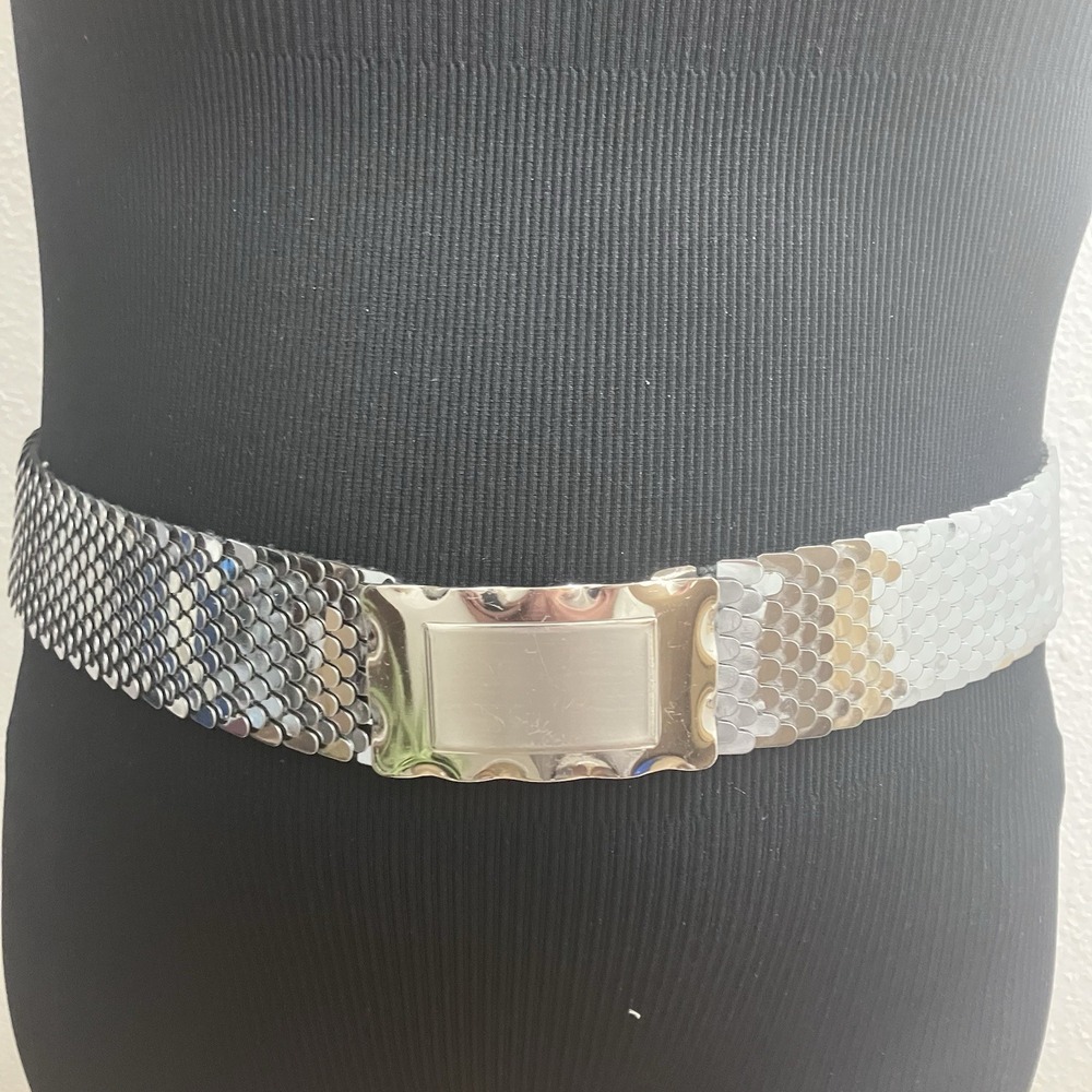 VTG 80s Fish Scale Silver Belt With Buckle Elastic Stretch Length 29-35"